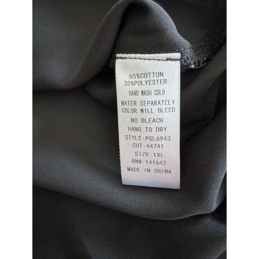 She + Sky 3/4 Sleeve Top Black Size 2x Blouse Light Weight EUC - Picture 8 of 11